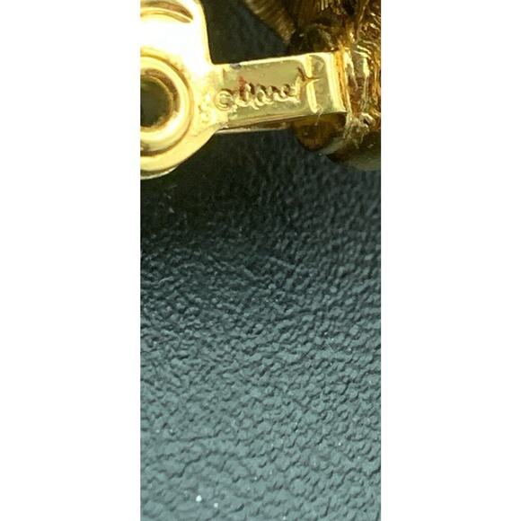 Vintage Monet Gold Tone Clip on Earrings Costume - Picture 4 of 5